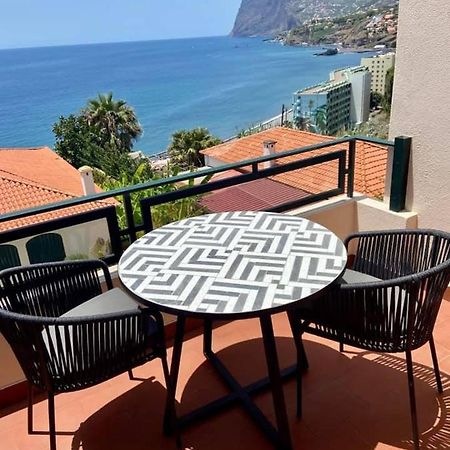Ocean Cliffs Apartments Funchal  Bagian luar foto