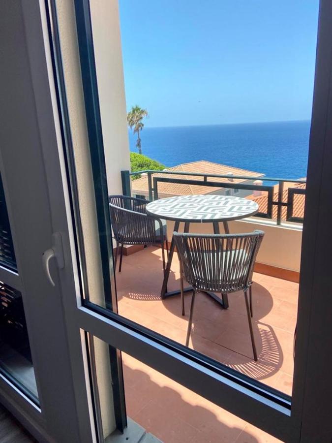 Ocean Cliffs Apartments Funchal  Bagian luar foto