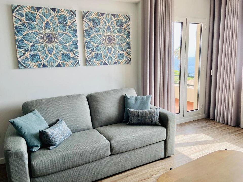 Ocean Cliffs Apartments Funchal  Bagian luar foto