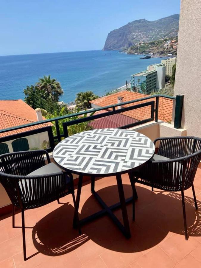 Ocean Cliffs Apartments Funchal  Bagian luar foto