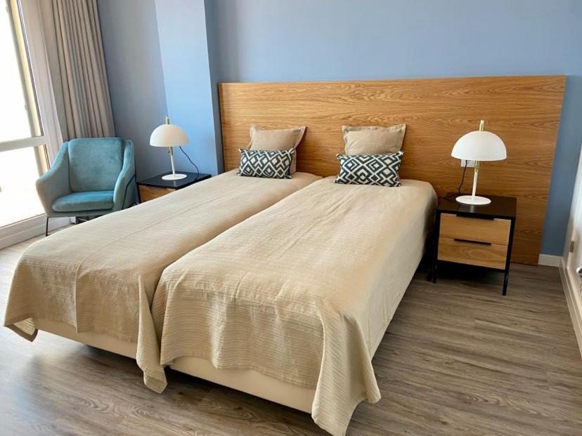 Ocean Cliffs Apartments Funchal  Bagian luar foto