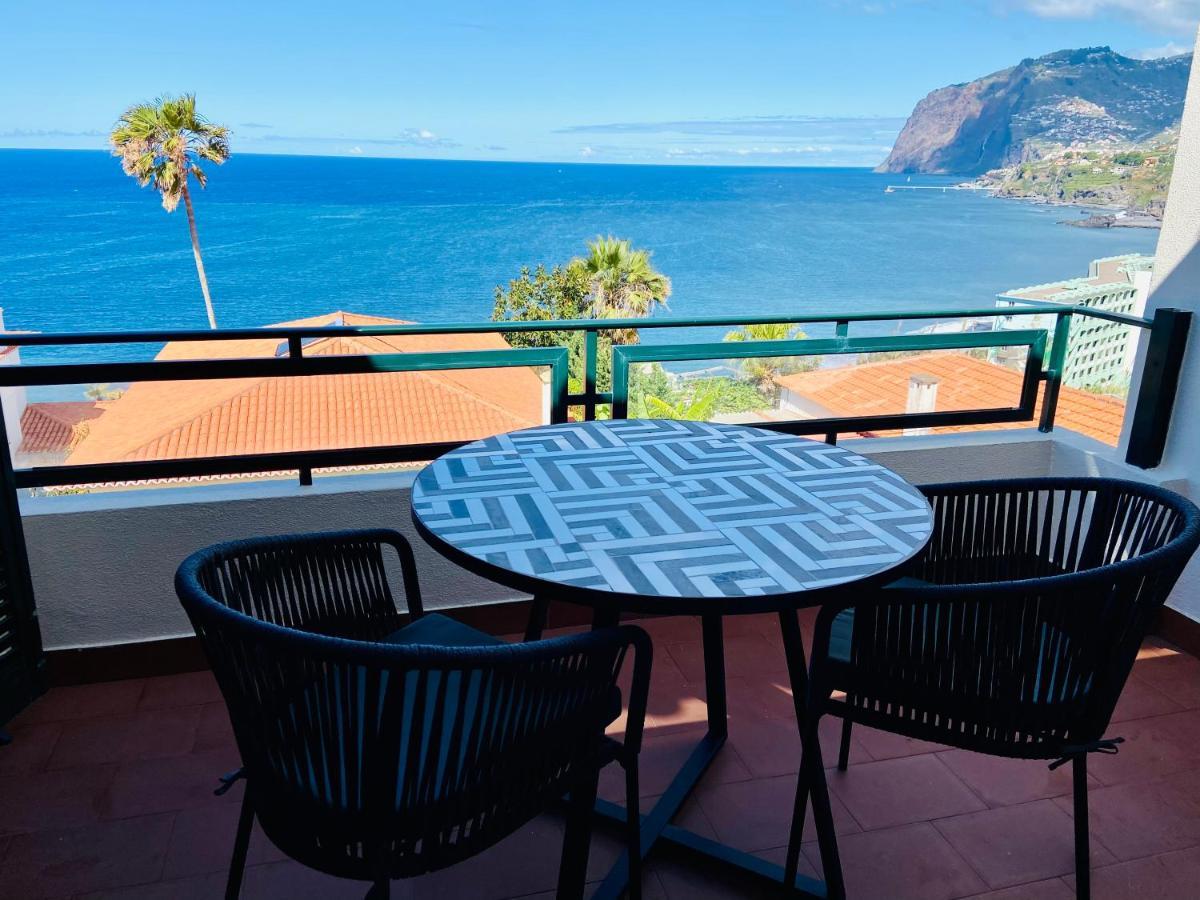 Ocean Cliffs Apartments Funchal  Bagian luar foto