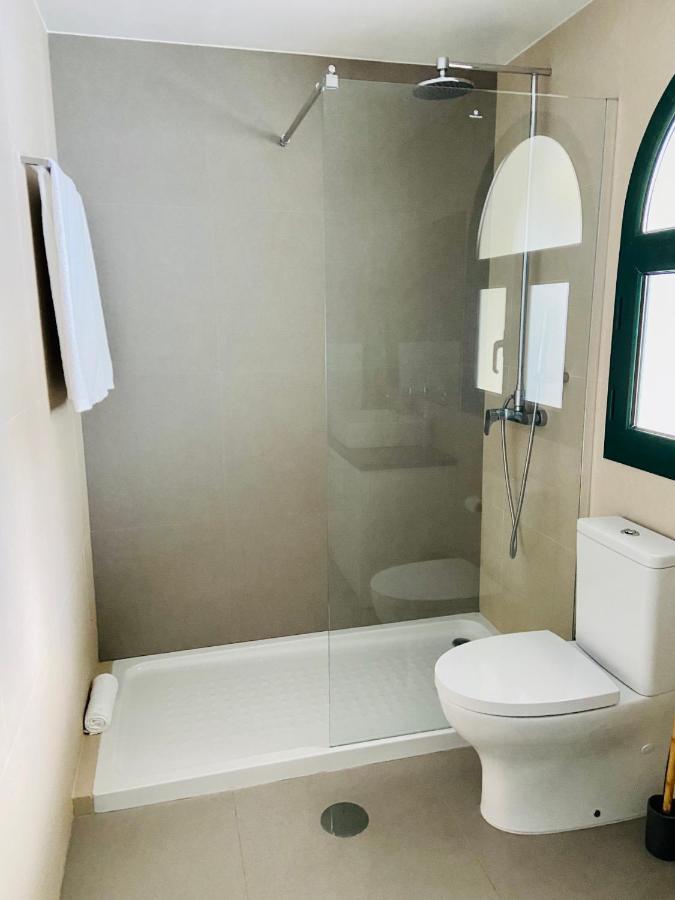 Ocean Cliffs Apartments Funchal  Bagian luar foto