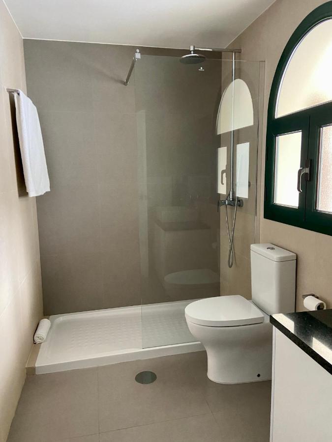 Ocean Cliffs Apartments Funchal  Bagian luar foto